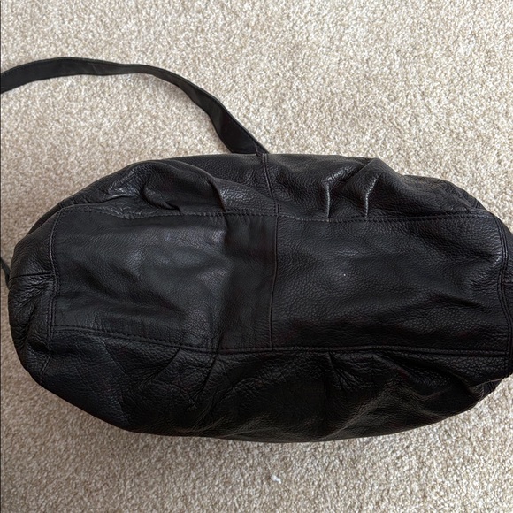 Large Liebeskind Black Leather Women's Bag - Picture 3 of 5